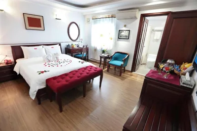Suite Executive — Hanoi Luxury Central Hotel - Old Quarter